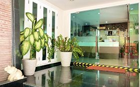14 Place Sukhumvit Bangkok